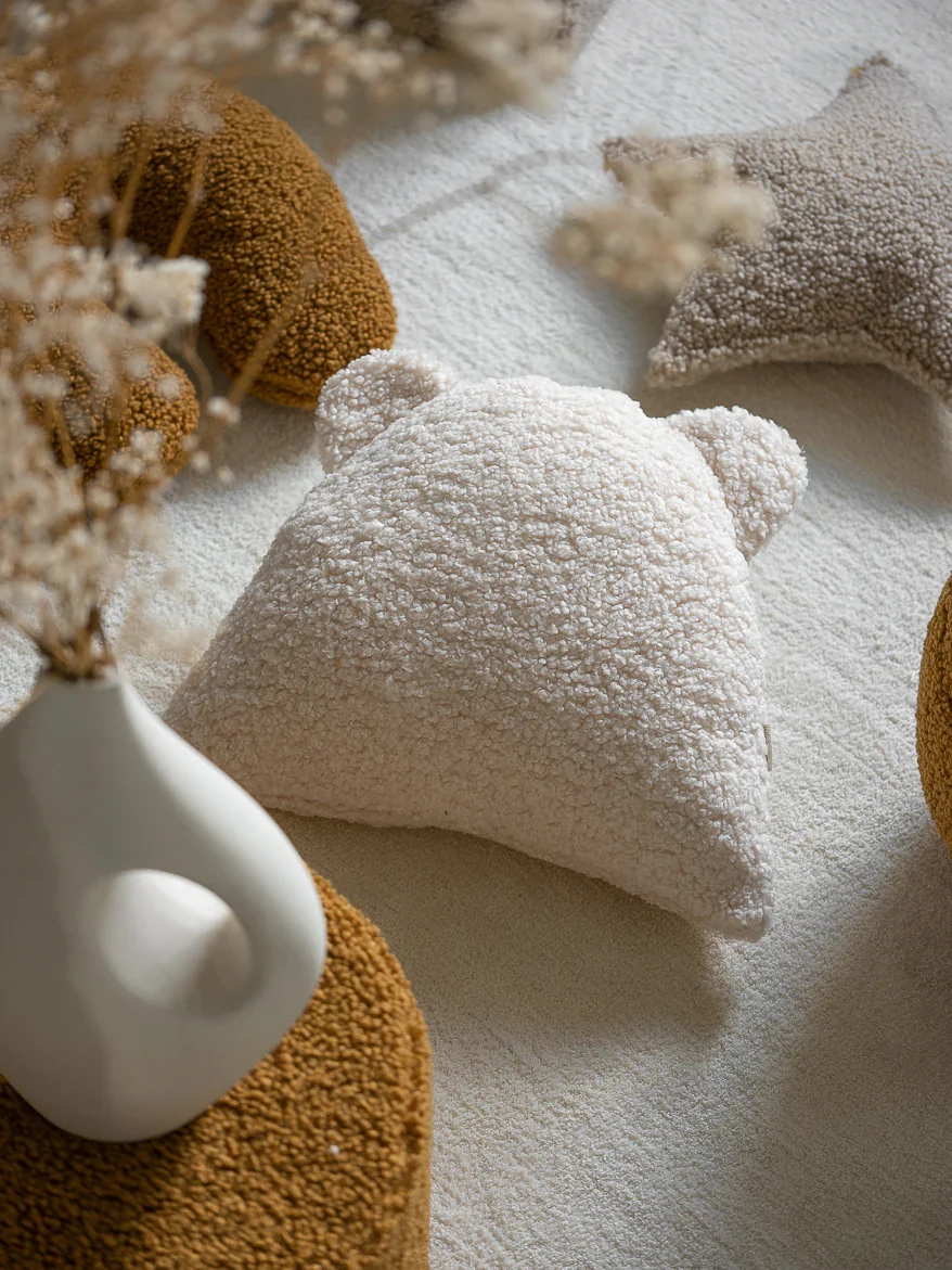 Wigiwama, Sisustustyyny Bear (Biscuit, Cream, Maple) - Image 6