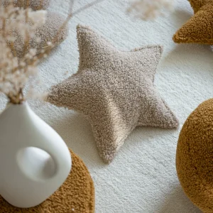 Wigiwama, Sisustustyyny Star, (Biscuit, Cream, Maple)