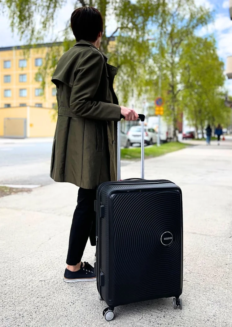 American Tourister Soundbox pieni 67 cm matkalaukku